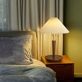 Load image into Gallery viewer, Creative Japanese Table Lamp LED Desk Lamp